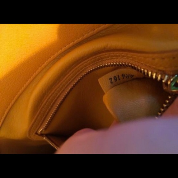 Louis Vuitton Limited Edition Ocre Majestueux PM - Picture 11 of 12